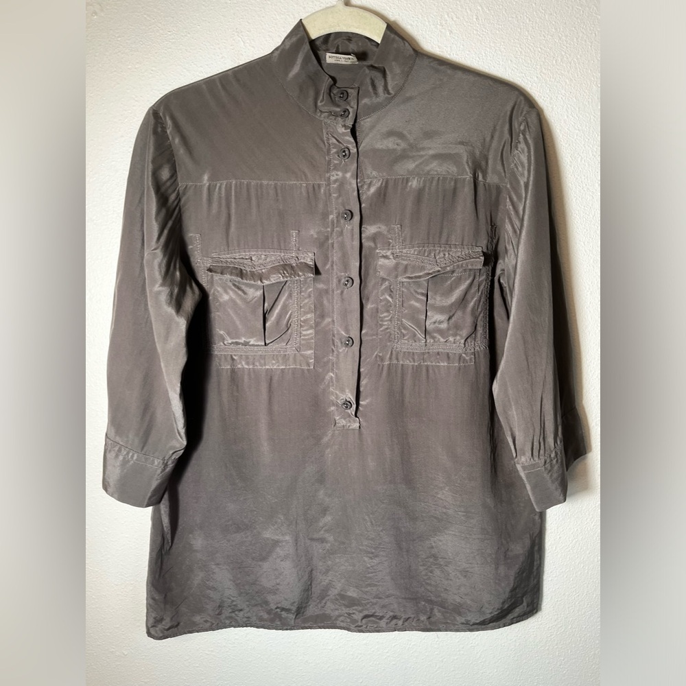 Bottega Veneta 3/4 Sleeve Silk Grey Button‎ Up Size 42/US size 6